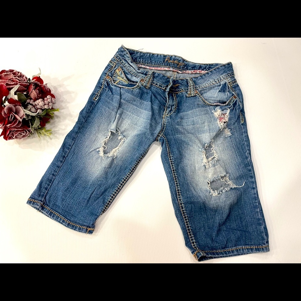 P23- Amethyst jeans short size 5